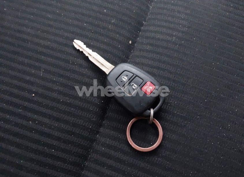 Photo 11 of 2018 Toyota Rav4 LE (VIN 2T3BFREV5JW788982)