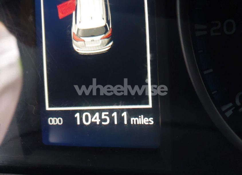 Photo 15 of 2018 Toyota Rav4 LE (VIN 2T3BFREV5JW788982)