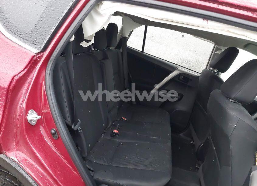 Photo 8 of 2018 Toyota Rav4 LE (VIN 2T3BFREV5JW805408)