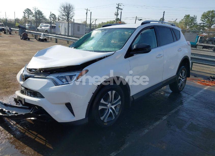 Photo 2 of 2018 Toyota Rav4 LE (VIN 2T3BFREV5JW854513)