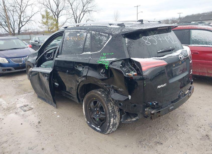 Photo 3 of 2018 Toyota Rav4 LE (VIN 2T3BFREV5JW857492)