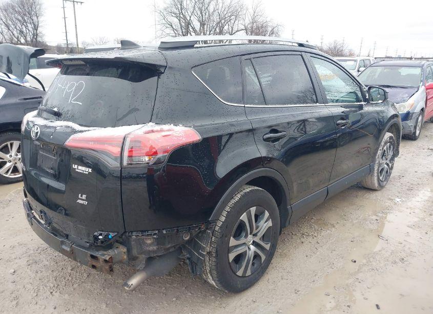 Photo 4 of 2018 Toyota Rav4 LE (VIN 2T3BFREV5JW857492)