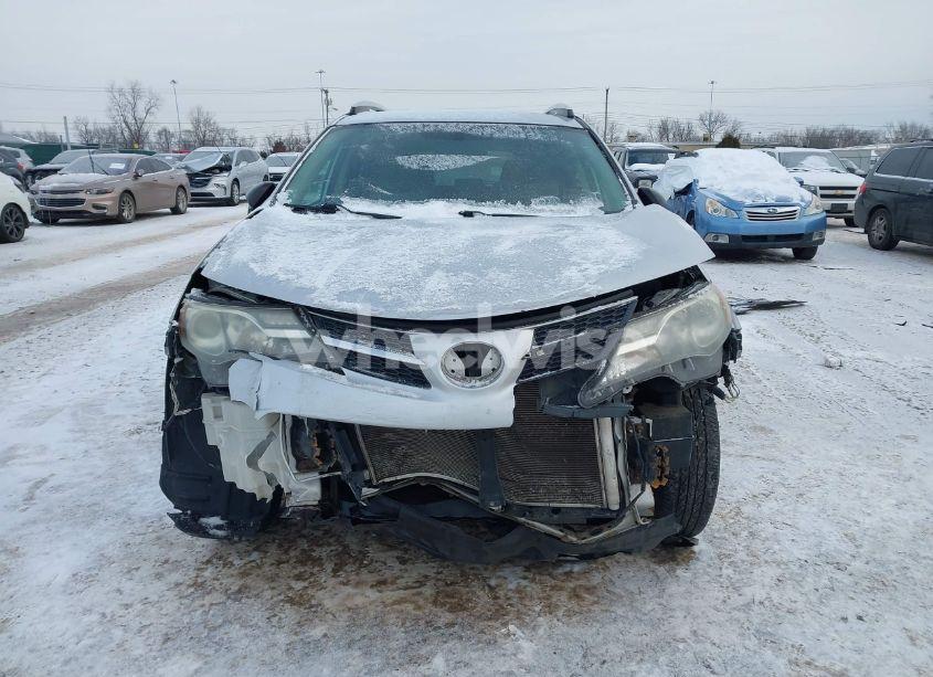 Photo 13 of 2013 Toyota Rav4 LE (VIN 2T3BFREV6DW064352)