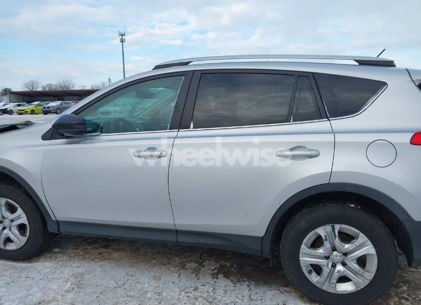 Photo 15 of 2013 Toyota Rav4 LE (VIN 2T3BFREV6DW064352)