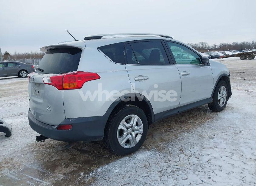 Photo 4 of 2013 Toyota Rav4 LE (VIN 2T3BFREV6DW064352)