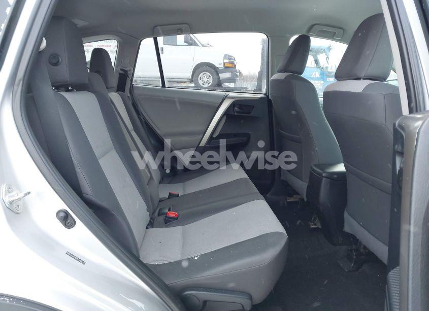 Photo 8 of 2013 Toyota Rav4 LE (VIN 2T3BFREV6DW064352)