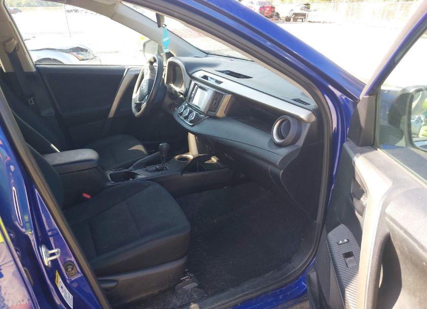 Photo 5 of 2014 Toyota Rav4 LE (VIN 2T3BFREV6EW140508)