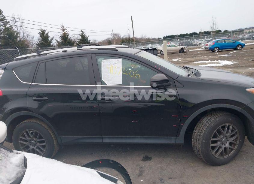 Photo 13 of 2014 Toyota Rav4 LE (VIN 2T3BFREV6EW164114)