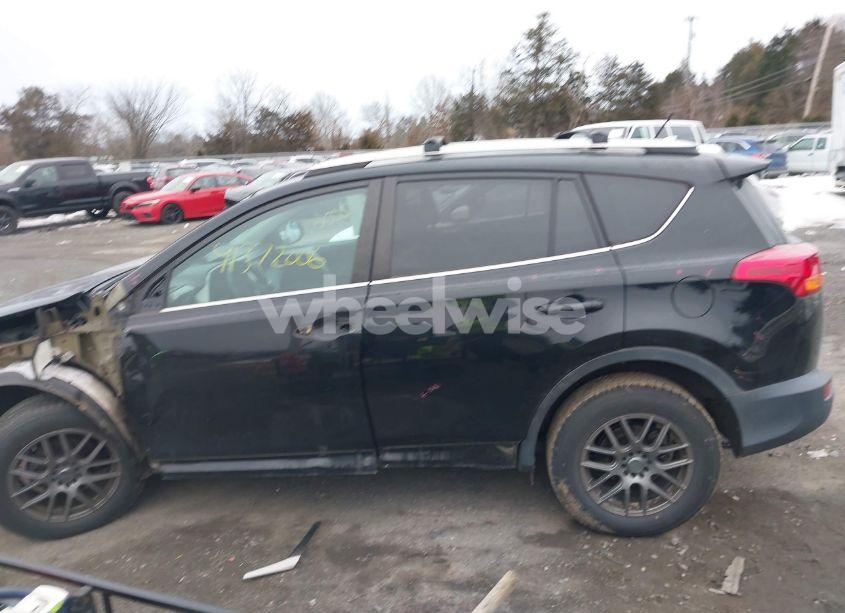 Photo 14 of 2014 Toyota Rav4 LE (VIN 2T3BFREV6EW164114)