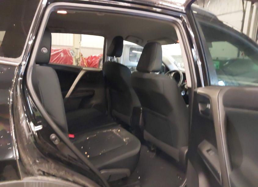 Photo 8 of 2014 Toyota Rav4 LE (VIN 2T3BFREV6EW180488)