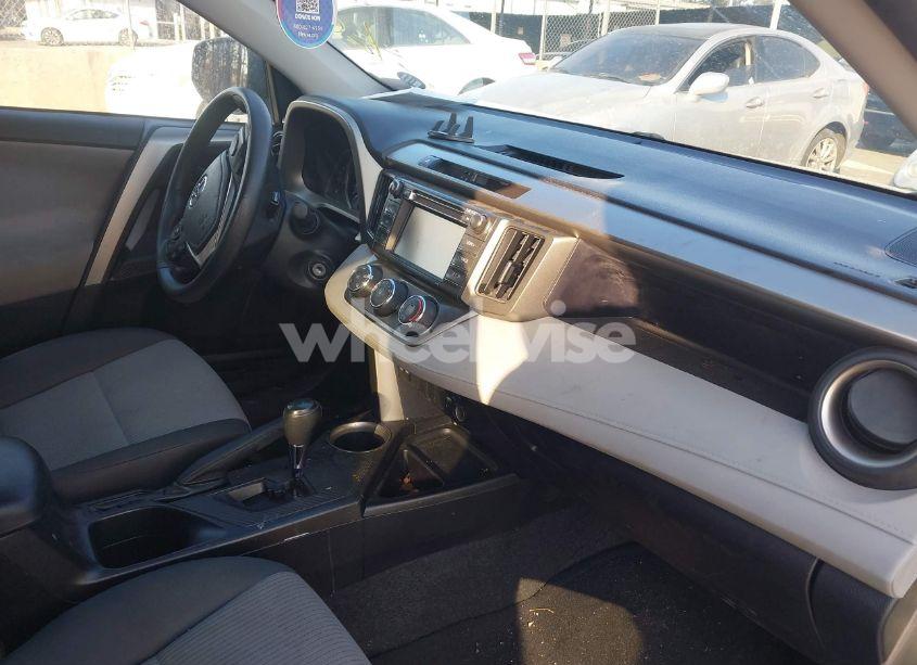 Photo 5 of 2014 Toyota Rav4 LE (VIN 2T3BFREV6EW227907)