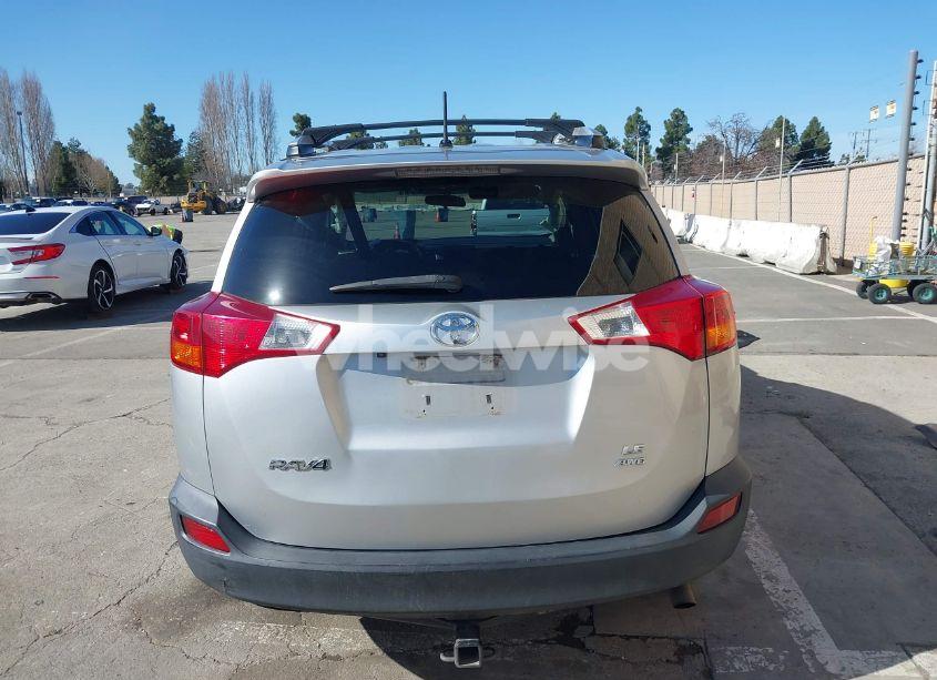 Photo 16 of 2015 Toyota Rav4 LE (VIN 2T3BFREV6FW262450)