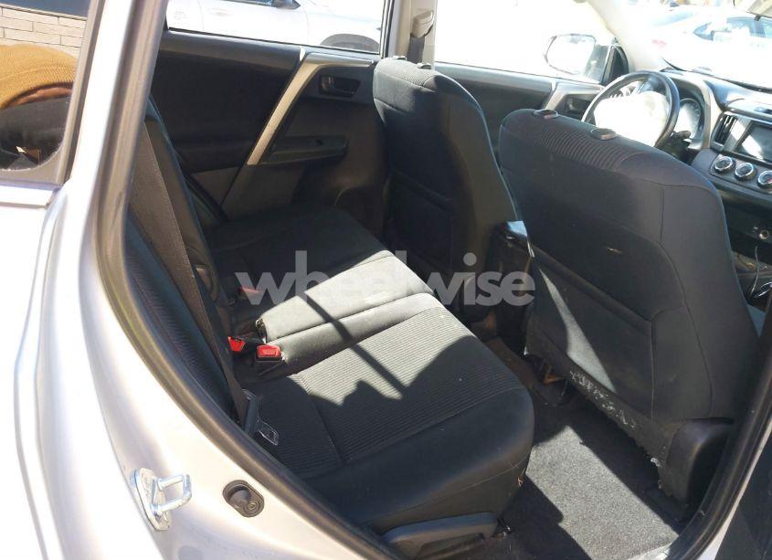 Photo 8 of 2015 Toyota Rav4 LE (VIN 2T3BFREV6FW262450)