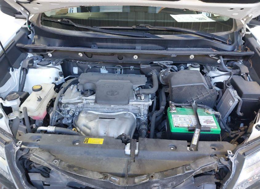 Photo 10 of 2015 Toyota Rav4 LE (VIN 2T3BFREV6FW351256)