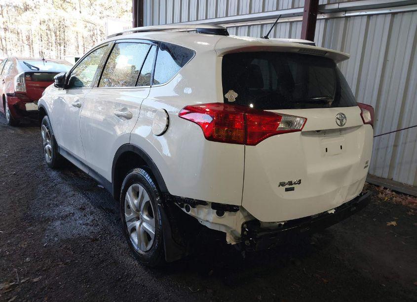Photo 3 of 2015 Toyota Rav4 LE (VIN 2T3BFREV6FW351256)