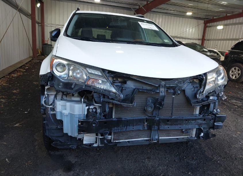 Photo 6 of 2015 Toyota Rav4 LE (VIN 2T3BFREV6FW351256)