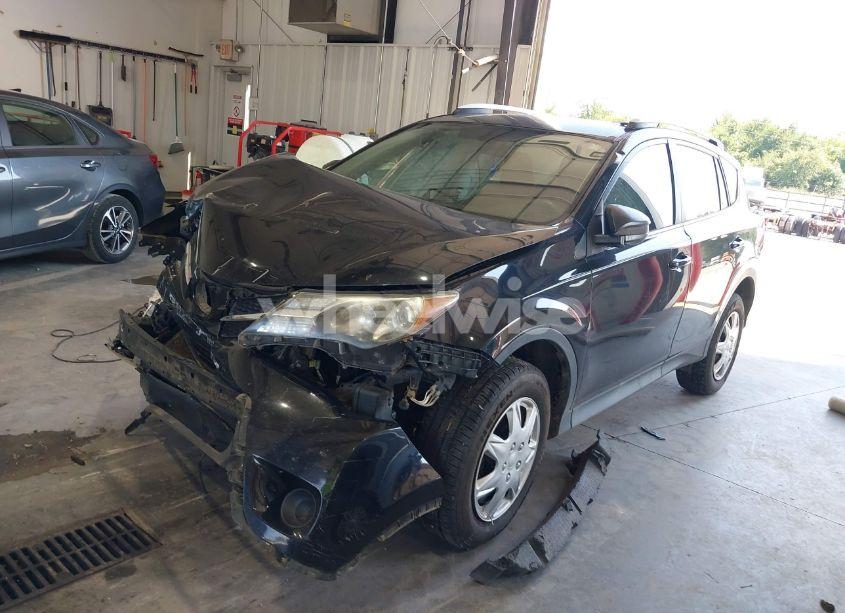 Photo 2 of 2015 Toyota Rav4 LE (VIN 2T3BFREV6FW365089)