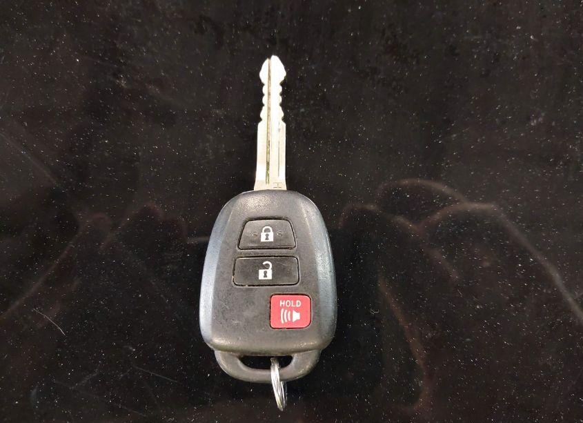 Photo 11 of 2016 Toyota Rav4 LE (VIN 2T3BFREV6GW422926)