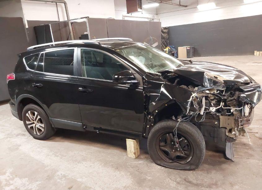 Photo 13 of 2016 Toyota Rav4 LE (VIN 2T3BFREV6GW422926)