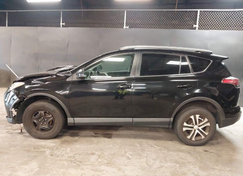 Photo 14 of 2016 Toyota Rav4 LE (VIN 2T3BFREV6GW422926)