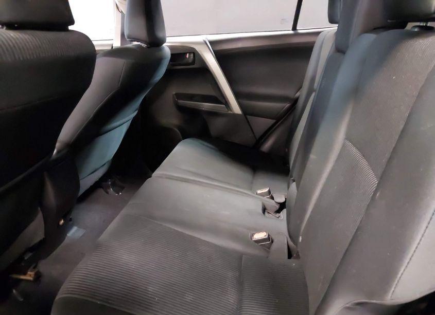 Photo 8 of 2016 Toyota Rav4 LE (VIN 2T3BFREV6GW422926)