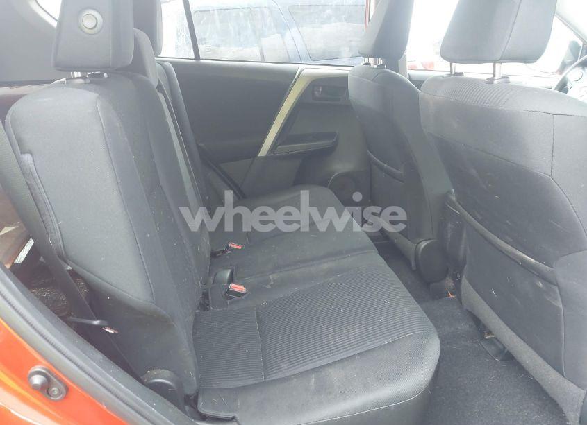 Photo 8 of 2016 Toyota Rav4 LE (VIN 2T3BFREV6GW435899)