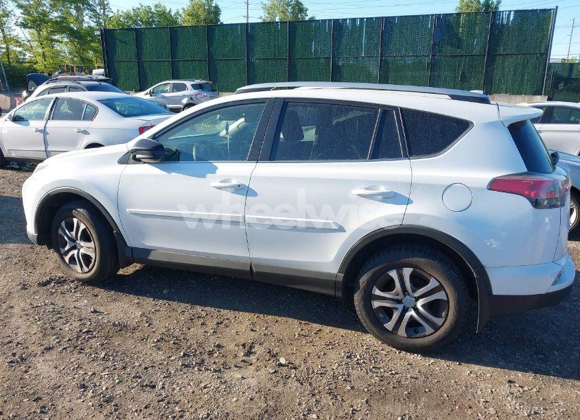 Photo 13 of 2016 Toyota Rav4 LE (VIN 2T3BFREV6GW511931)