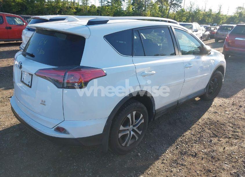 Photo 4 of 2016 Toyota Rav4 LE (VIN 2T3BFREV6GW511931)
