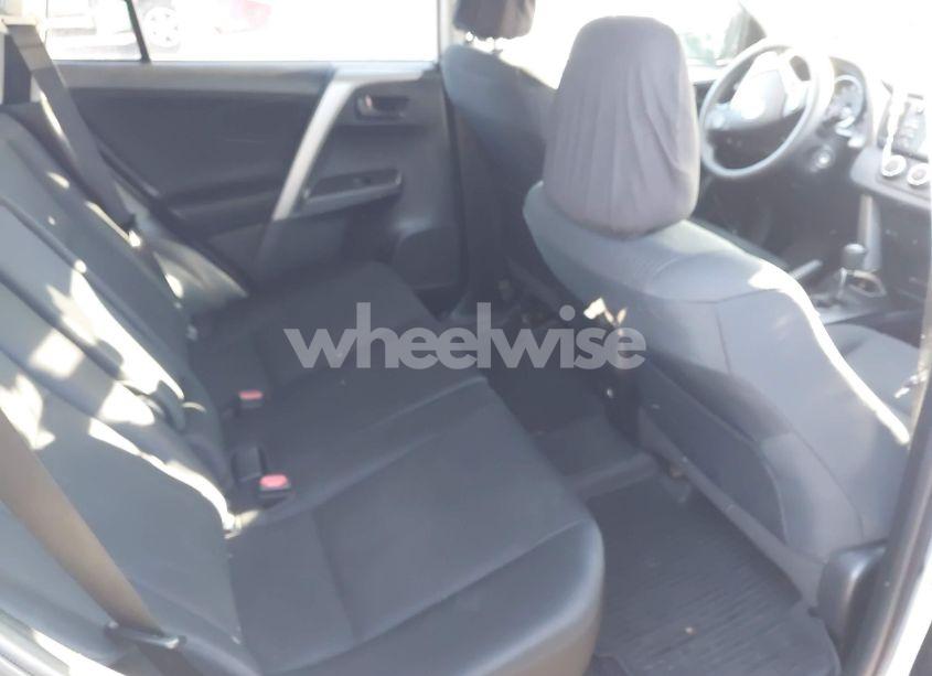 Photo 8 of 2016 Toyota Rav4 LE (VIN 2T3BFREV6GW511931)