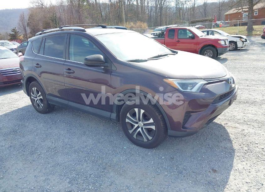 2016 Toyota Rav4 LE (VIN 2T3BFREV6GW521035) main photo