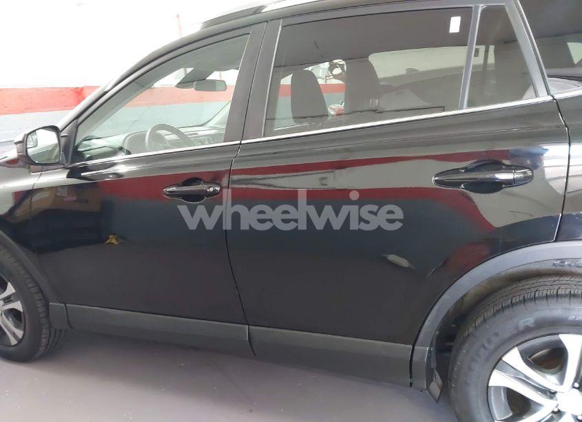 Photo 14 of 2017 Toyota Rav4 LE (VIN 2T3BFREV6HW598229)