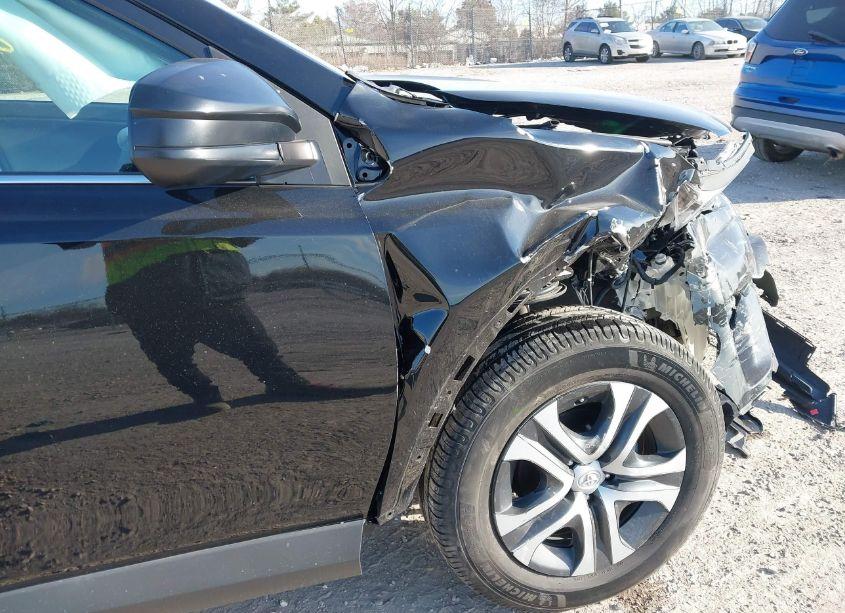 Photo 19 of 2018 Toyota Rav4 LE (VIN 2T3BFREV6JW698255)