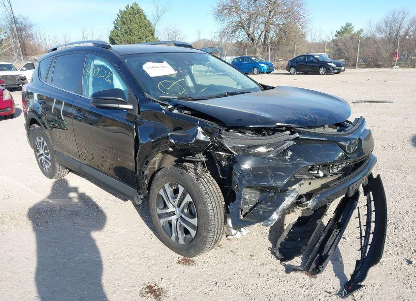 Photo 6 of 2018 Toyota Rav4 LE (VIN 2T3BFREV6JW698255)