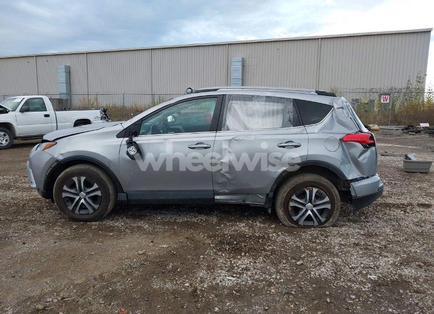Photo 14 of 2018 Toyota Rav4 LE (VIN 2T3BFREV6JW721534)