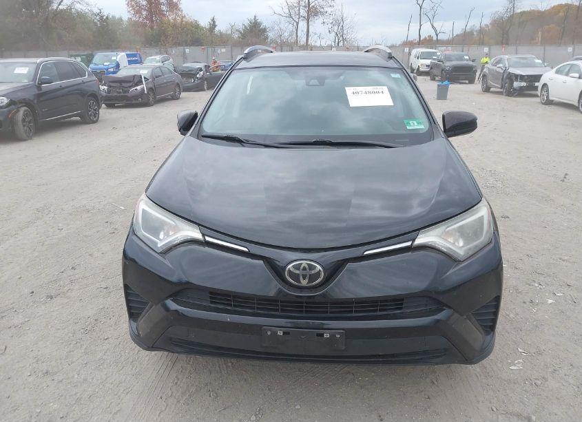 Photo 12 of 2018 Toyota Rav4 LE (VIN 2T3BFREV6JW740715)