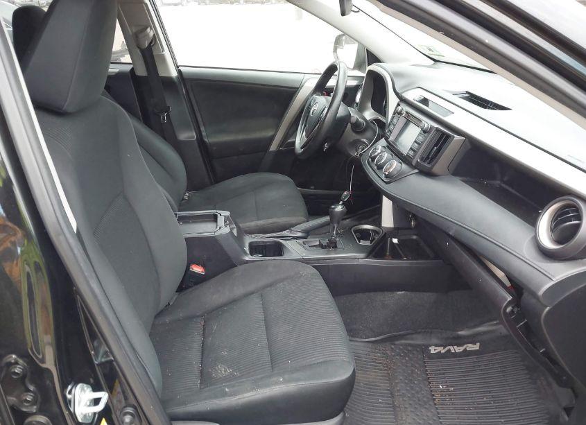 Photo 5 of 2018 Toyota Rav4 LE (VIN 2T3BFREV6JW740715)