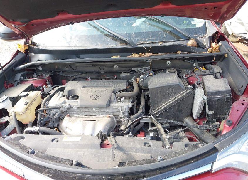 Photo 10 of 2018 Toyota Rav4 LE (VIN 2T3BFREV6JW752203)