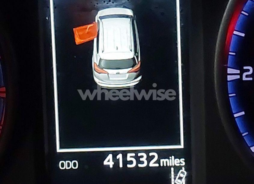 Photo 15 of 2018 Toyota Rav4 LE (VIN 2T3BFREV6JW773424)