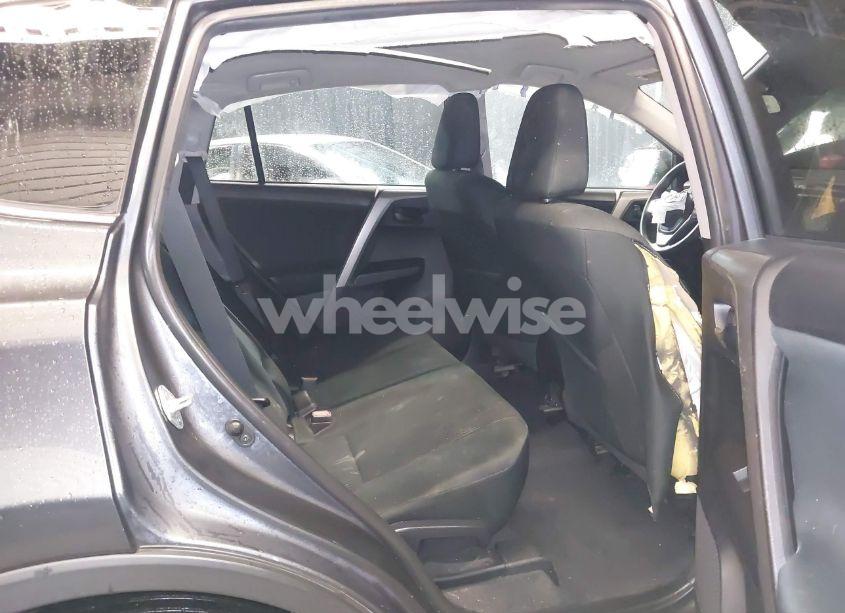 Photo 8 of 2018 Toyota Rav4 LE (VIN 2T3BFREV6JW773424)