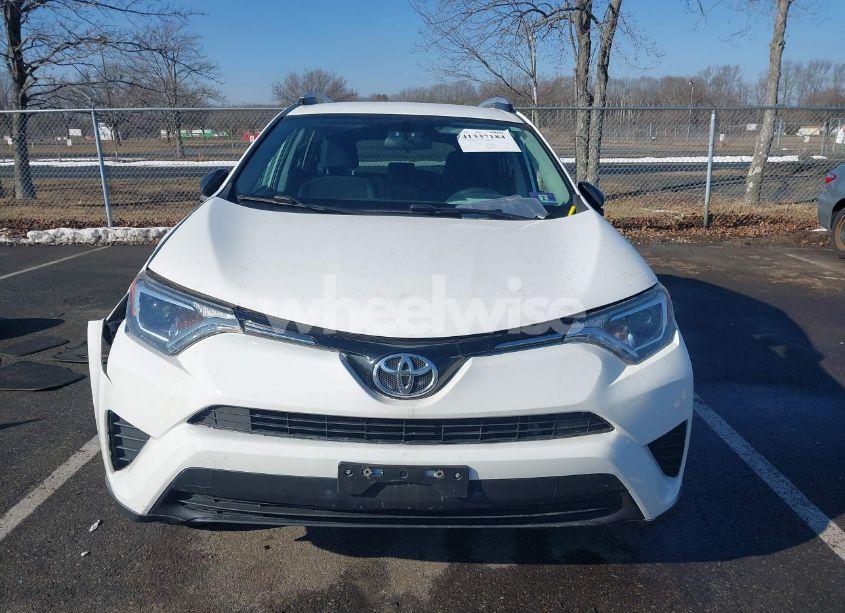 Photo 12 of 2016 Toyota Rav4 LE (VIN 2T3BFREV7GW450735)