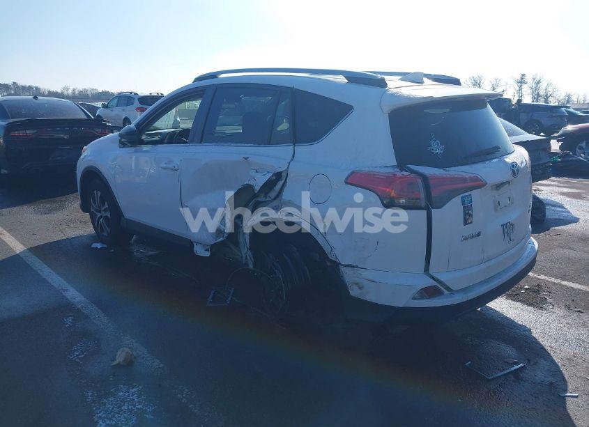 Photo 3 of 2016 Toyota Rav4 LE (VIN 2T3BFREV7GW450735)