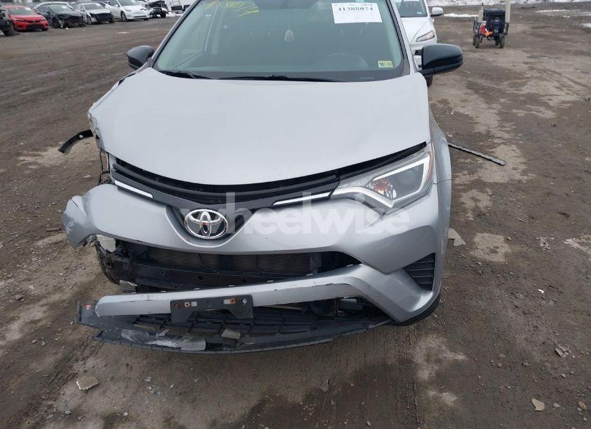 Photo 12 of 2016 Toyota Rav4 LE (VIN 2T3BFREV7GW508908)
