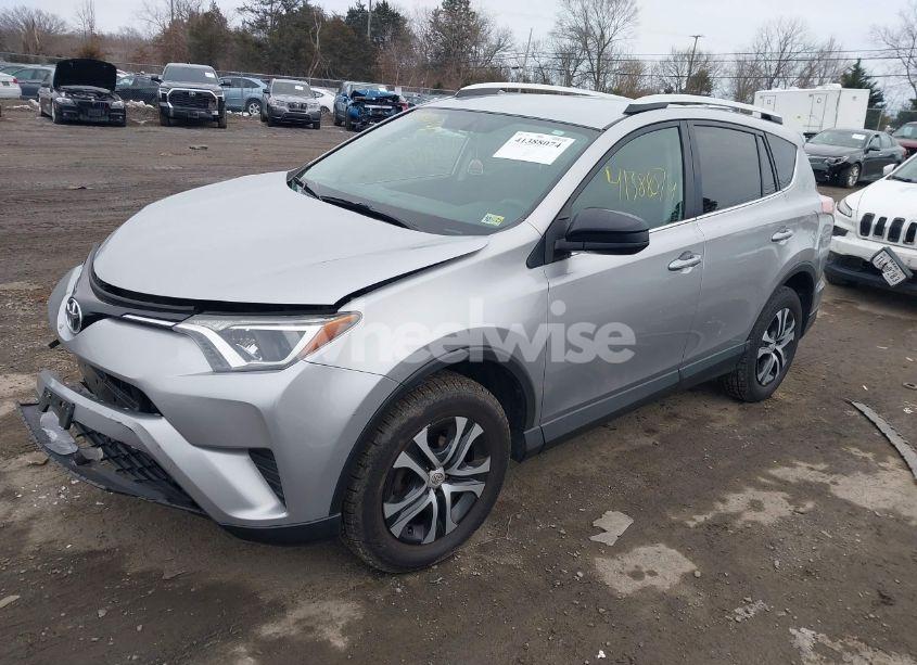Photo 2 of 2016 Toyota Rav4 LE (VIN 2T3BFREV7GW508908)