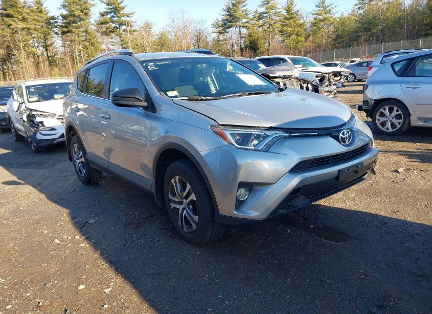 2016 Toyota Rav4 LE (VIN 2T3BFREV7GW538748) main photo
