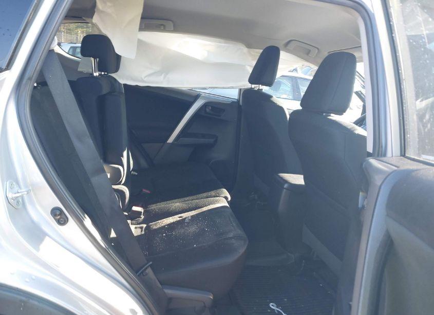 Photo 8 of 2016 Toyota Rav4 LE (VIN 2T3BFREV7GW538748)