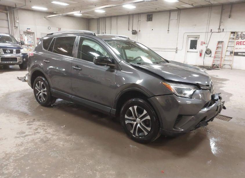 2017 Toyota Rav4 LE (VIN 2T3BFREV7HW545314) main photo