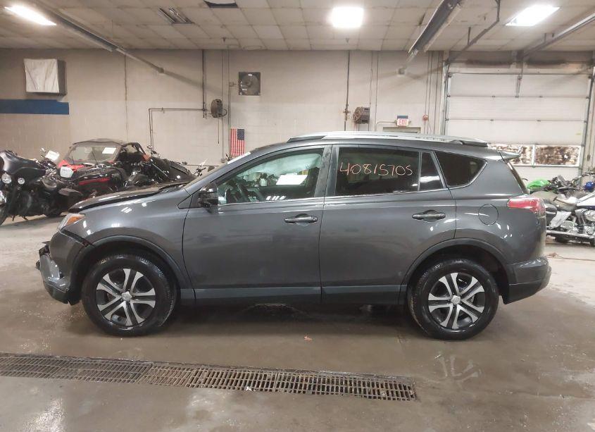 Photo 14 of 2017 Toyota Rav4 LE (VIN 2T3BFREV7HW545314)