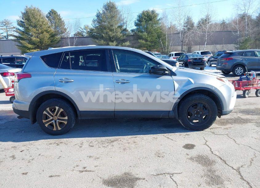 Photo 13 of 2018 Toyota Rav4 LE (VIN 2T3BFREV7JW728587)