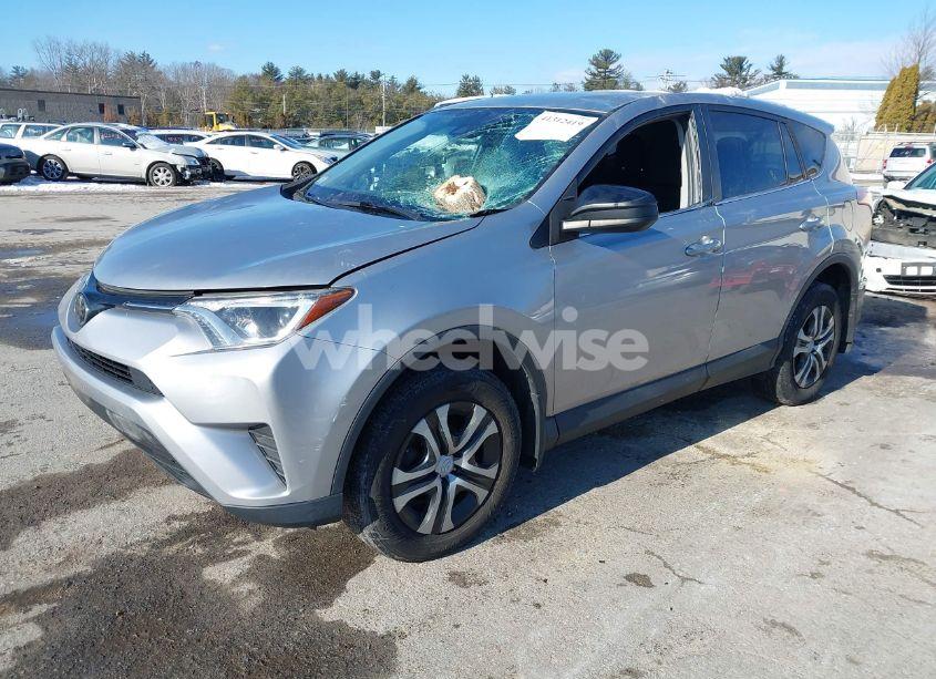 Photo 2 of 2018 Toyota Rav4 LE (VIN 2T3BFREV7JW728587)