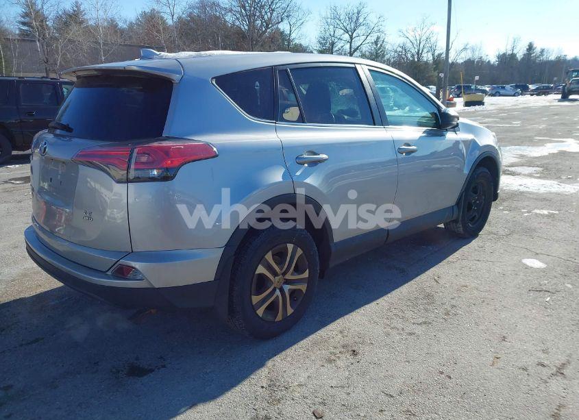 Photo 4 of 2018 Toyota Rav4 LE (VIN 2T3BFREV7JW728587)